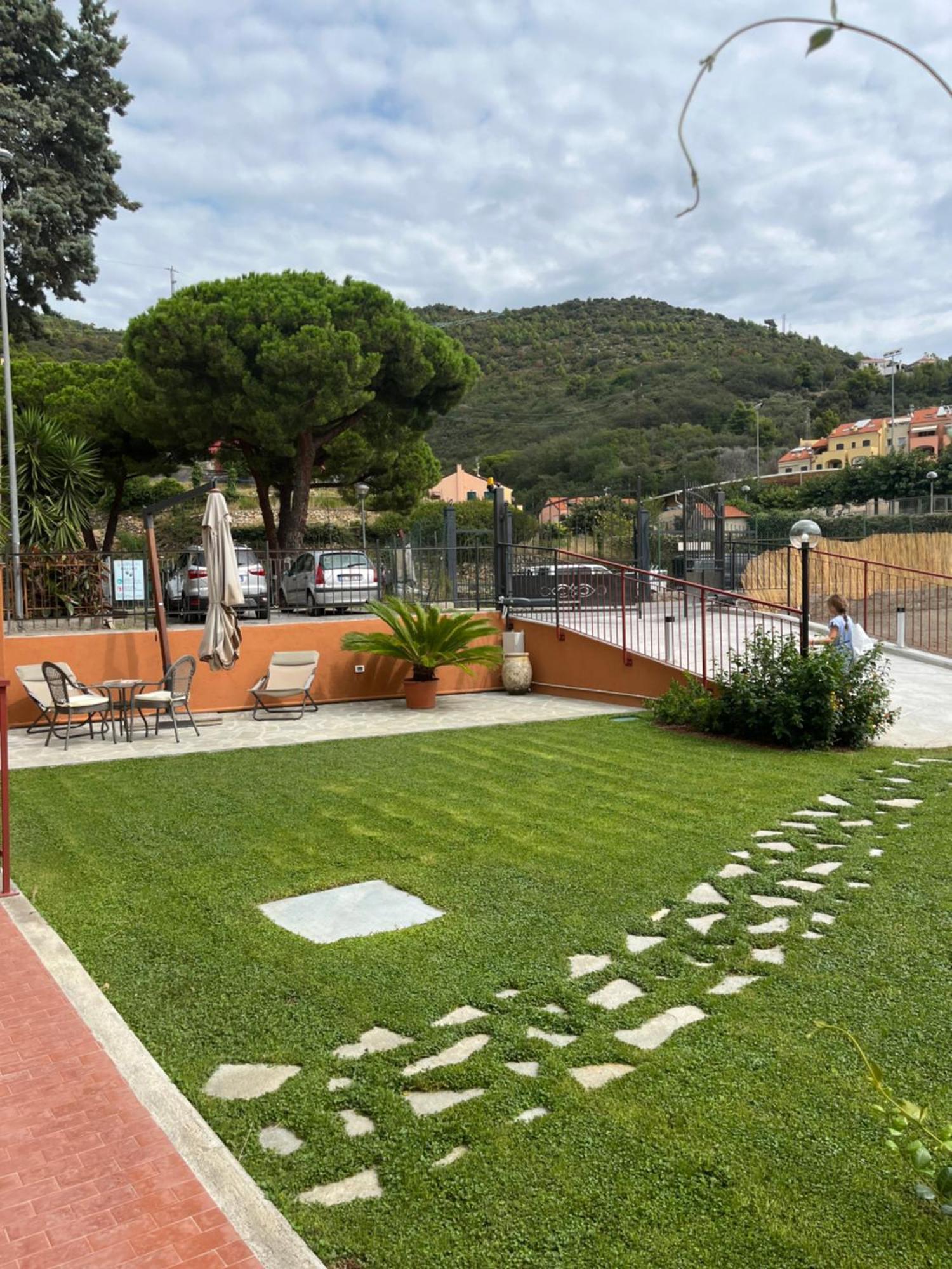 La Casa Del Gallo Pietra Ligure Εξωτερικό φωτογραφία